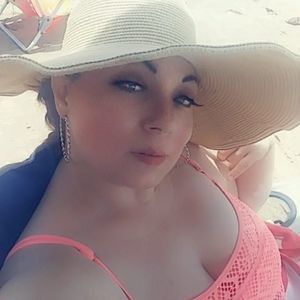 Meet your Posher, Valerie